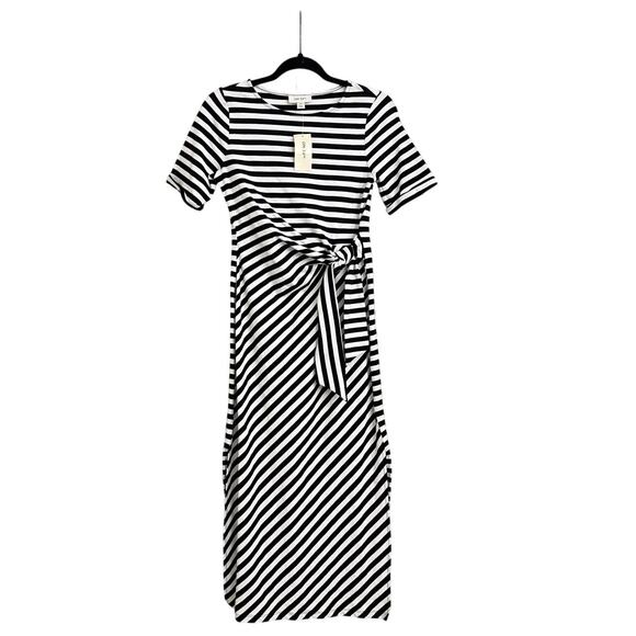 on 34th Dresses & Skirts - NWT On 34th Striped Tie-Waist Black White Stretch Fitted Midi Dress Size XS